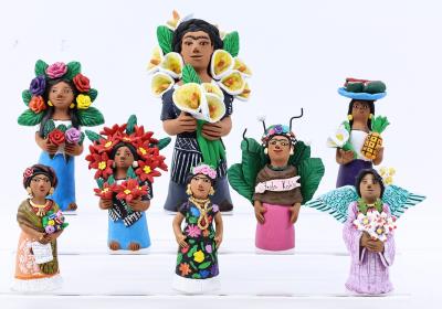 Mexican pottery figures
