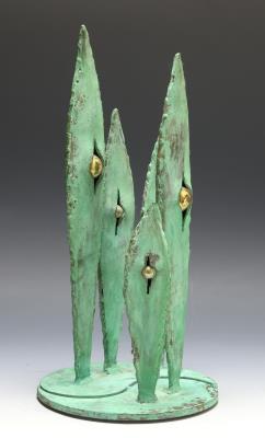 Brutalist sculpture with a phytomorphic motif