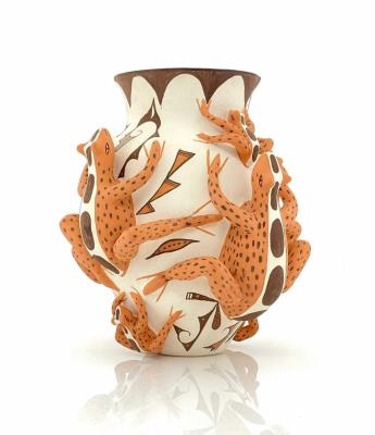 Frog Effigy Pottery Jar