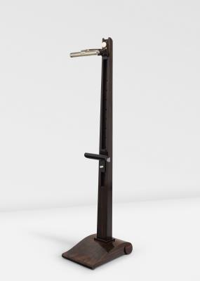 Illuminated easel 'Haardt' by Jacques Emile Ruhlmann - Auction record, sale price, and art valuation. Compare with similar artists and explore comparable artworks.