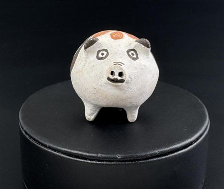 Acoma Pueblo Polychrome Pottery Pig