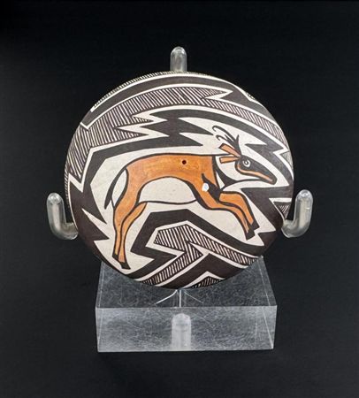 Antelope Seed Pot