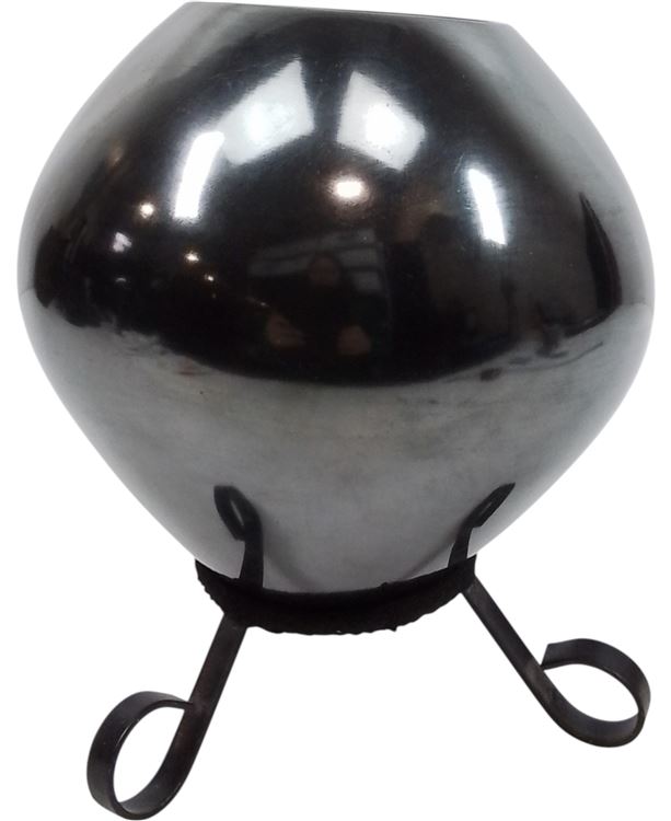 Pottery Vase with Stand