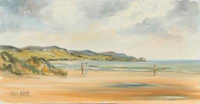STROLL ON THE BEACH