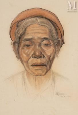 Portrait of an elderly woman