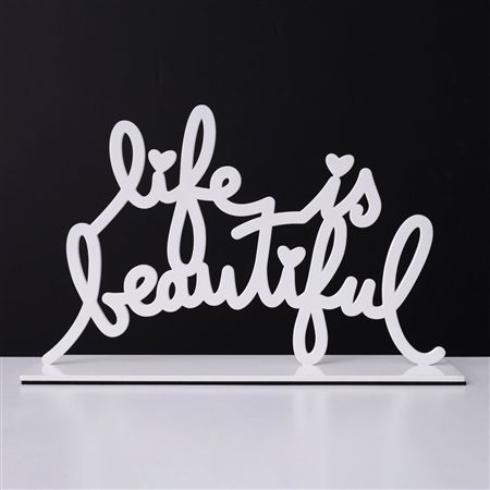 LIFE IS BEAUTIFUL