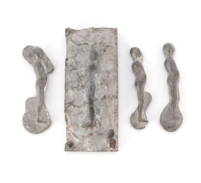 Mold of the Falling Man