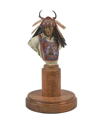 Fine & Decorative Arts Quarterly Auction