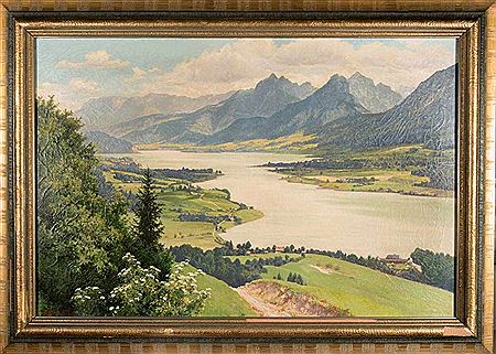 Alpenlandschaft mit großem See