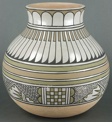 San Ildefonso Polychrome Pot