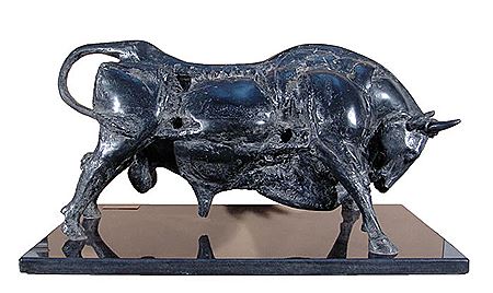 "EMBISTIENDO" by Ponciano Cardenas - Auction record, sale price, and art valuation. Compare with similar artists and explore comparable artworks.
