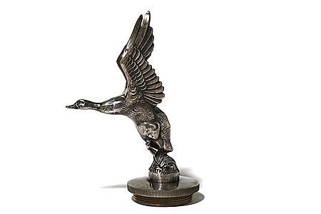 CANARD EN VOL by Maurice Frecourt - Auction record, sale price, and art valuation. Compare with similar artists and explore comparable artworks.