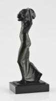 Femme à la panthère by Josef Humplik - Auction record, sale price, and art valuation. Compare with similar artists and explore comparable artworks.