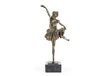 Ballerina by Nico Venzo - Auction record, sale price, and art valuation. Compare with similar artists and explore comparable artworks.