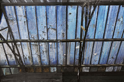 ELGIN STATION (2) by Yuan Yuan - Auction record, sale price, and art valuation. Compare with similar artists and explore comparable artworks.