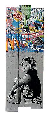 Apple d'urgence, 2016 by EZK - Auction record, sale price, and art valuation. Compare with similar artists and explore comparable artworks.
