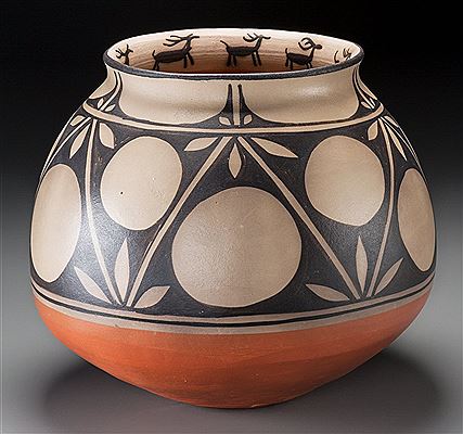 A Santo Domingo Polychrome Jar