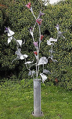 'Vase of Flowers' by Jenny Pickford - Auction record, sale price, and art valuation. Compare with similar artists and explore comparable artworks.