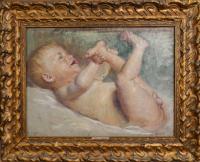 Enfant nu rieur