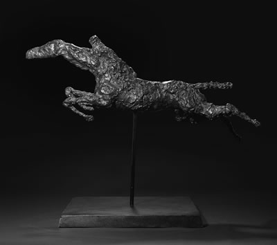 Springande häst by Asmund Arle - Auction record, sale price, and art valuation. Compare with similar artists and explore comparable artworks.