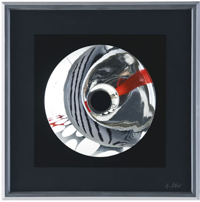 KINETIC STRUCTURE WITH RED DOT