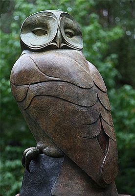 OWL LOOKING BACKWARDS by David Meredith - Auction record, sale price, and art valuation. Compare with similar artists and explore comparable artworks.