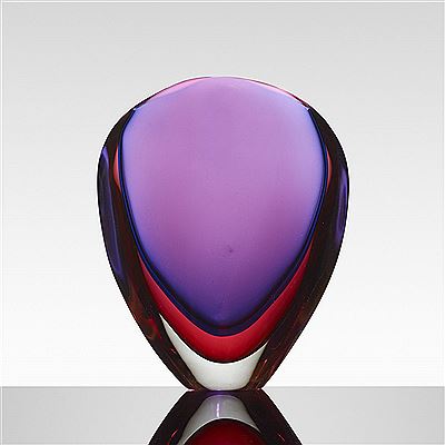 Valva vase, model 9814