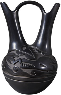 Wedding Vase with Avanyu Design