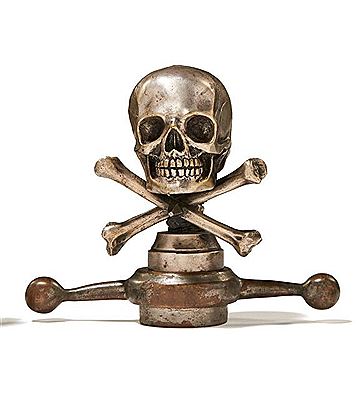 TÊTE DE MORT by Emile Bregeon - Auction record, sale price, and art valuation. Compare with similar artists and explore comparable artworks.