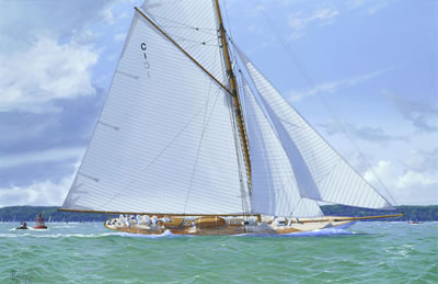 'William Fife III Gaff Cutter Mariquita 1909 on the Solent in 2012'