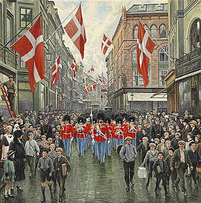 The King's birthday. The Royal Guard in red galla in Østergade.