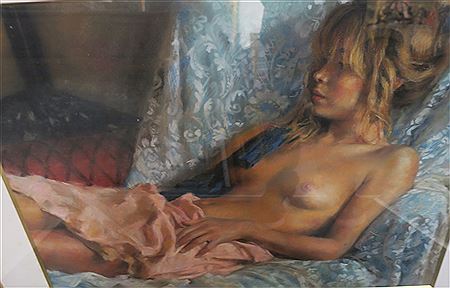 La blonde au ruban bleu