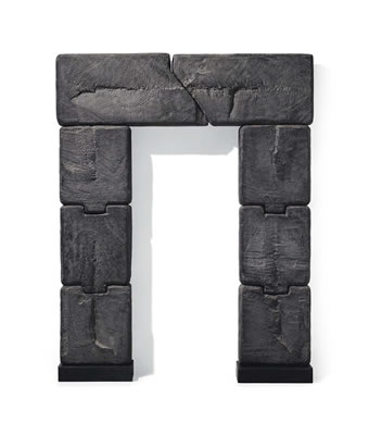 Trilite spezzato by Piero Gilardi - Auction record, sale price, and art valuation. Compare with similar artists and explore comparable artworks.