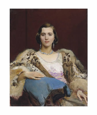 Portrait of Miss Dewitt wearing a leopard stole
