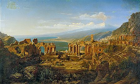Blick über die Ruinen des Amphitheaters von Taormina auf Sizilien auf den Ätna