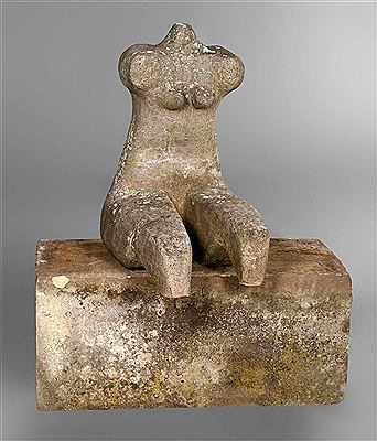 Torso as a modern seated act