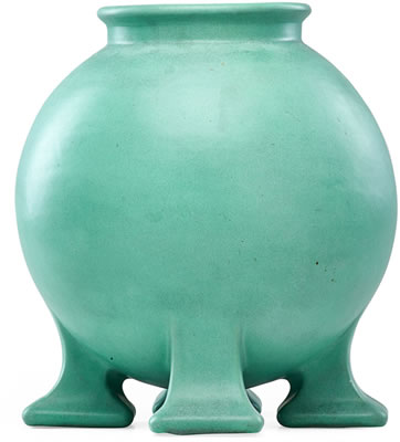 Rare spherical vessel (no. 339)