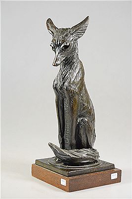 "Fennec assis"