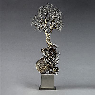 Untitled by Dhananjay Singh - Auction record, sale price, and art valuation. Compare with similar artists and explore comparable artworks.