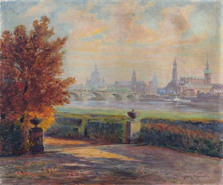 Blick vom Japanischen Palais auf die Altstadt von Dresden.