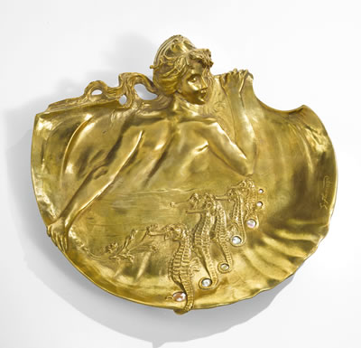 WALL PLAQUE