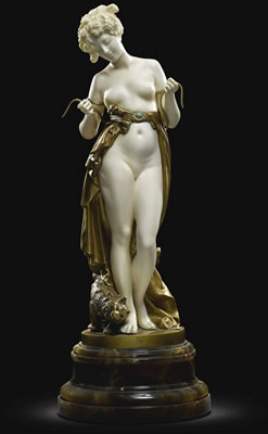 STANDING NUDE WITH A CAT