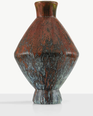 MONUMENTAL BICONIC VASE, CIRCA 1900