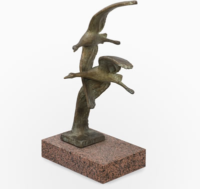 BIRD SCULPTURE by Ulf Tikkanen - Auction record, sale price, and art valuation. Compare with similar artists and explore comparable artworks.