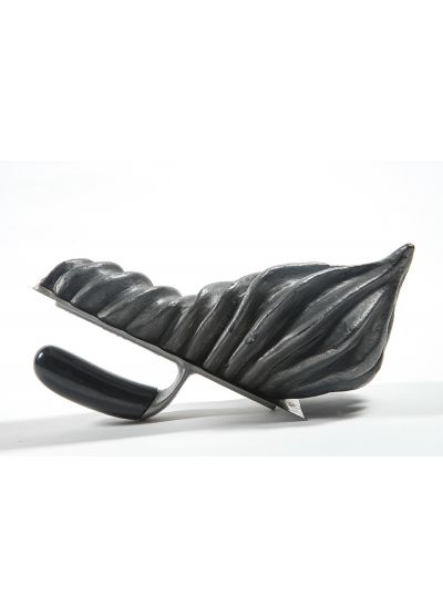 Mousse. 1996 by Ana Laura Alaez - Auction record, sale price, and art valuation. Compare with similar artists and explore comparable artworks.