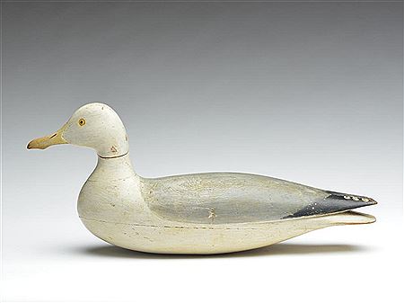 Hollow carved herring gull by Harry V Shourds - Auction record, sale price, and art valuation. Compare with similar artists and explore comparable artworks.