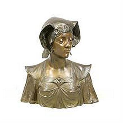 Bust of a lady in a Renaissance costume