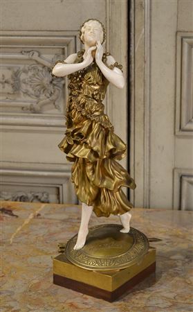 Dancing Girl