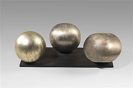 Ohne Titel (Plastik II/69), 1969. by Ernst Paul Herrmann - Auction record, sale price, and art valuation. Compare with similar artists and explore comparable artworks.