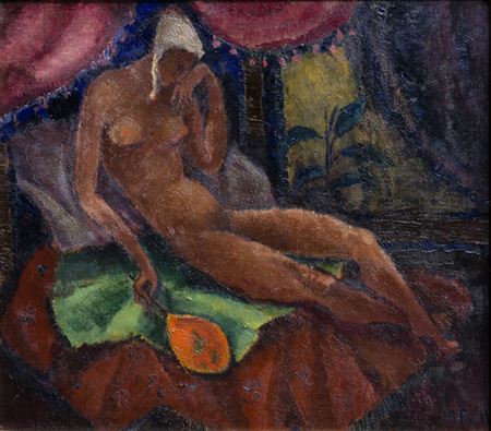 Lying female nude
